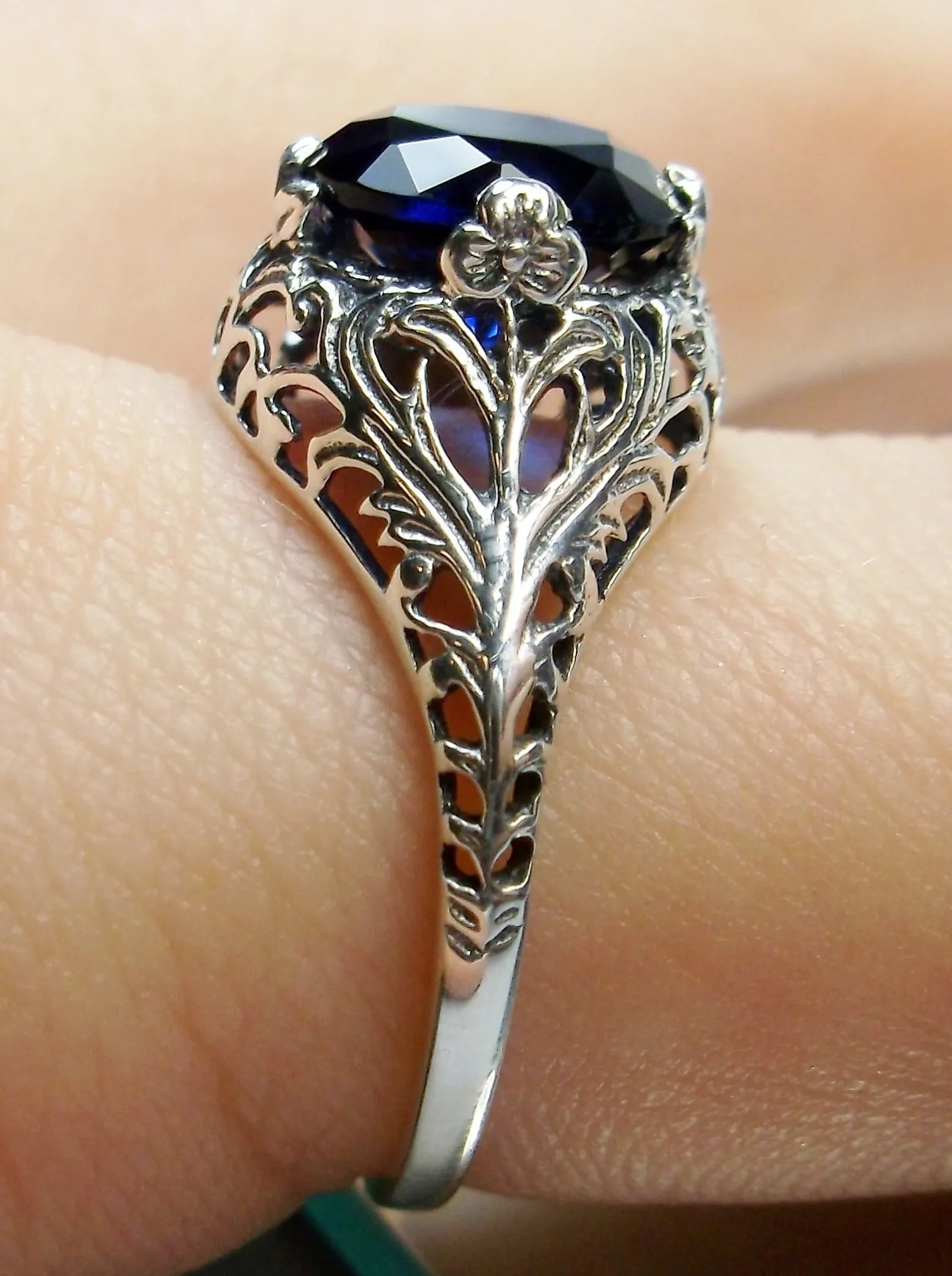 Sapphire Blue Victorian Ring #D198