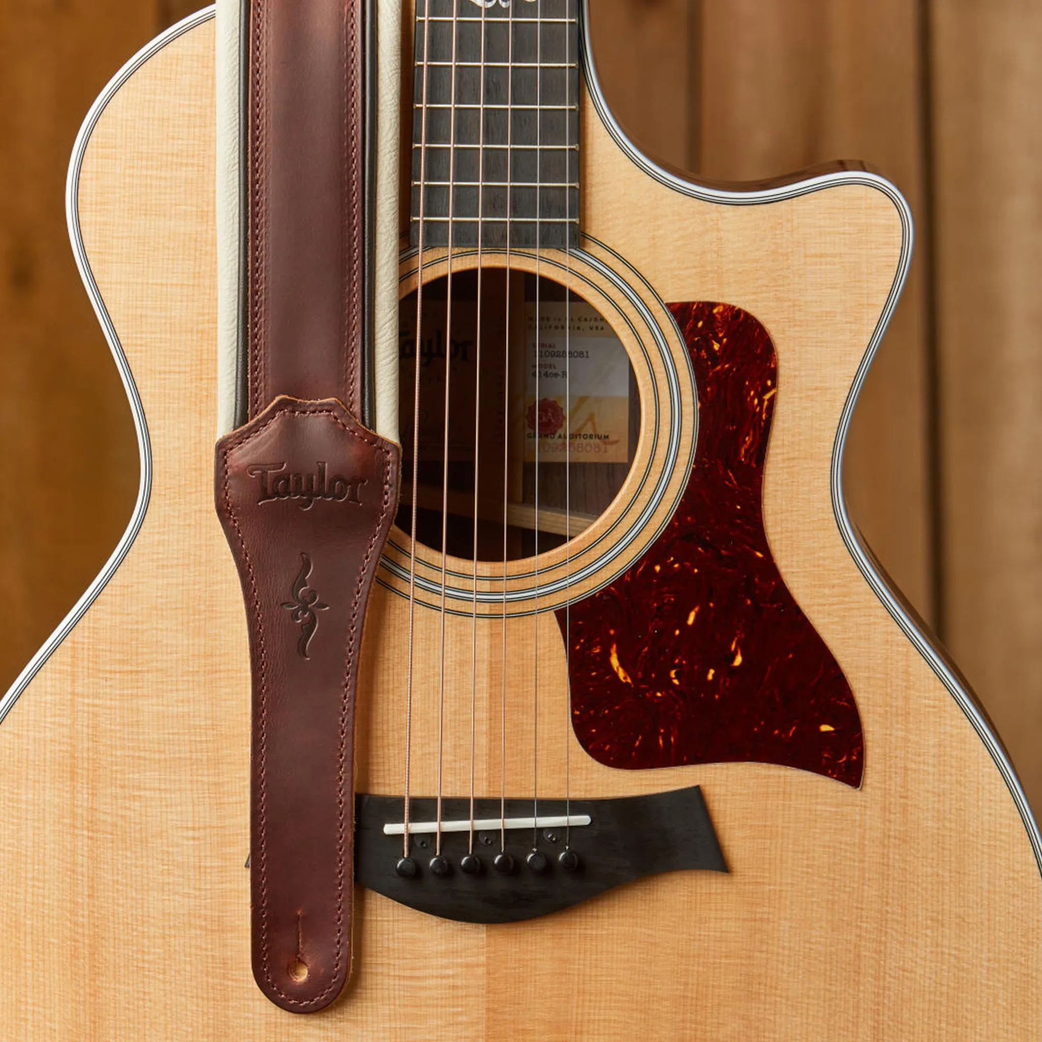 Taylor Renaissance 2.5Inch Leather Guitar Strap, Cordovan