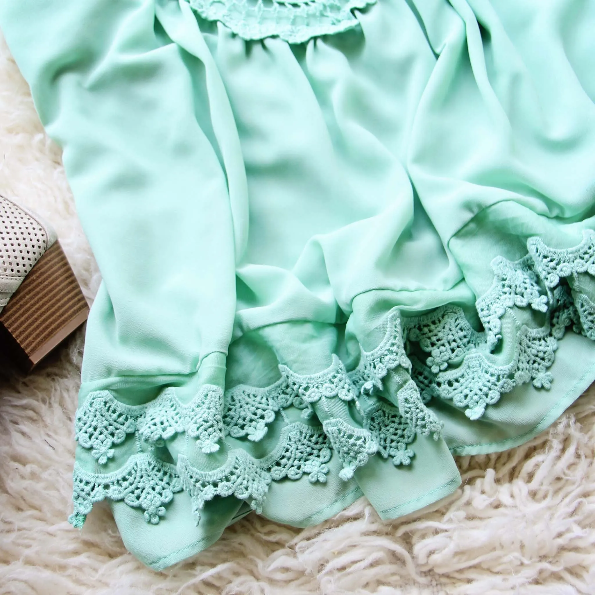 The Sydney Sage Top