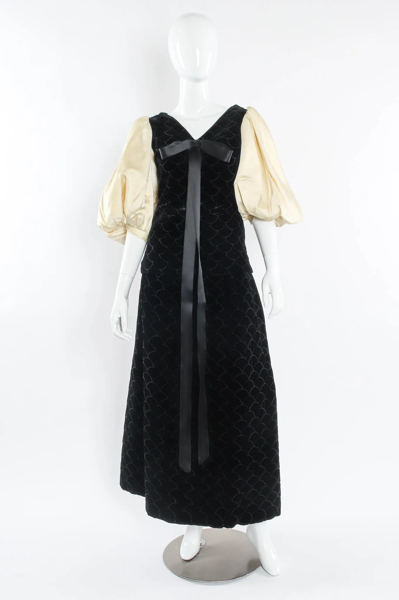 Velvet Scale Pattern Top & Skirt Set