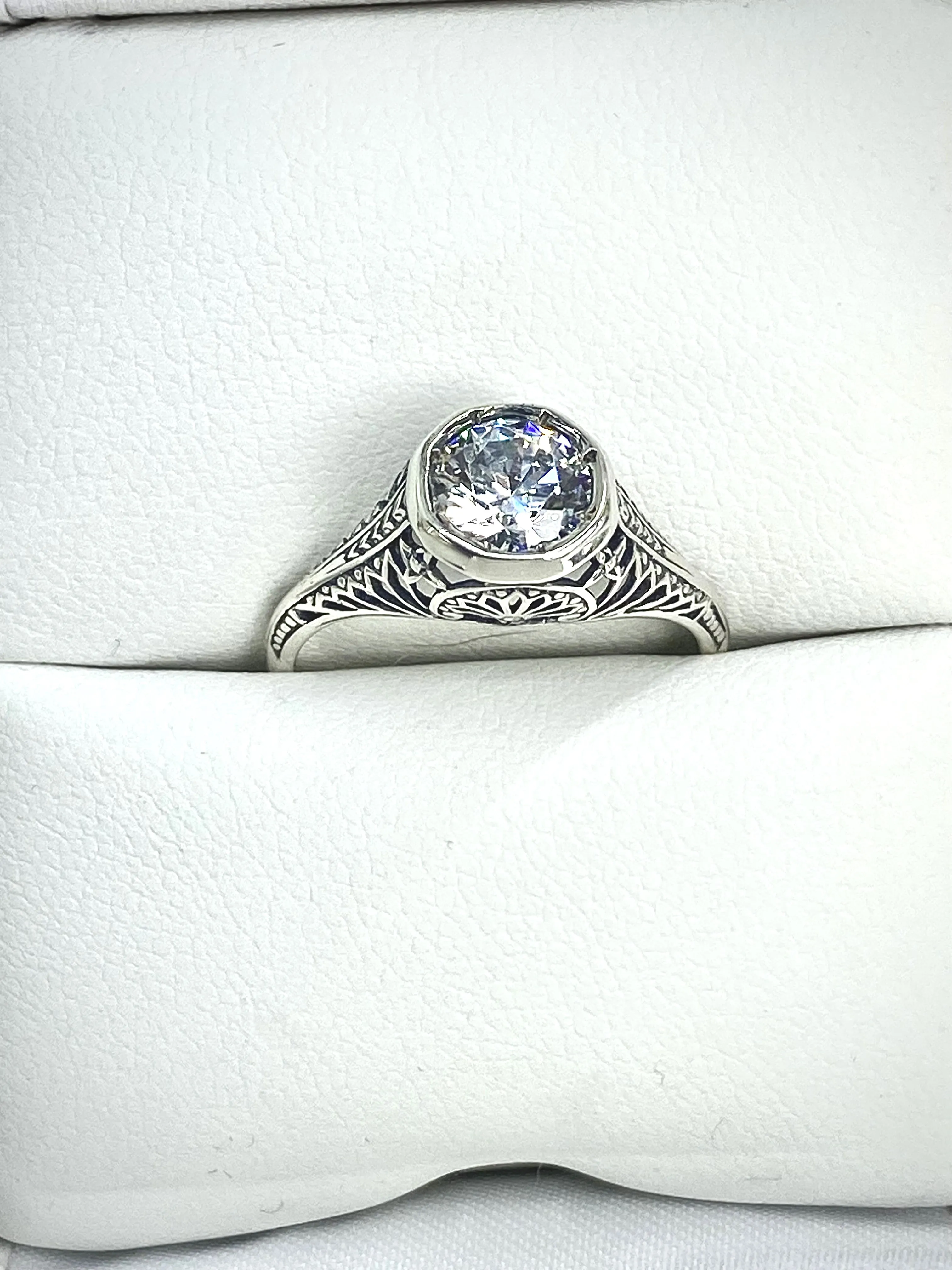 White CZ Dandelion Ring, Sterling Silver Filigree Victorian Jewelry #D205