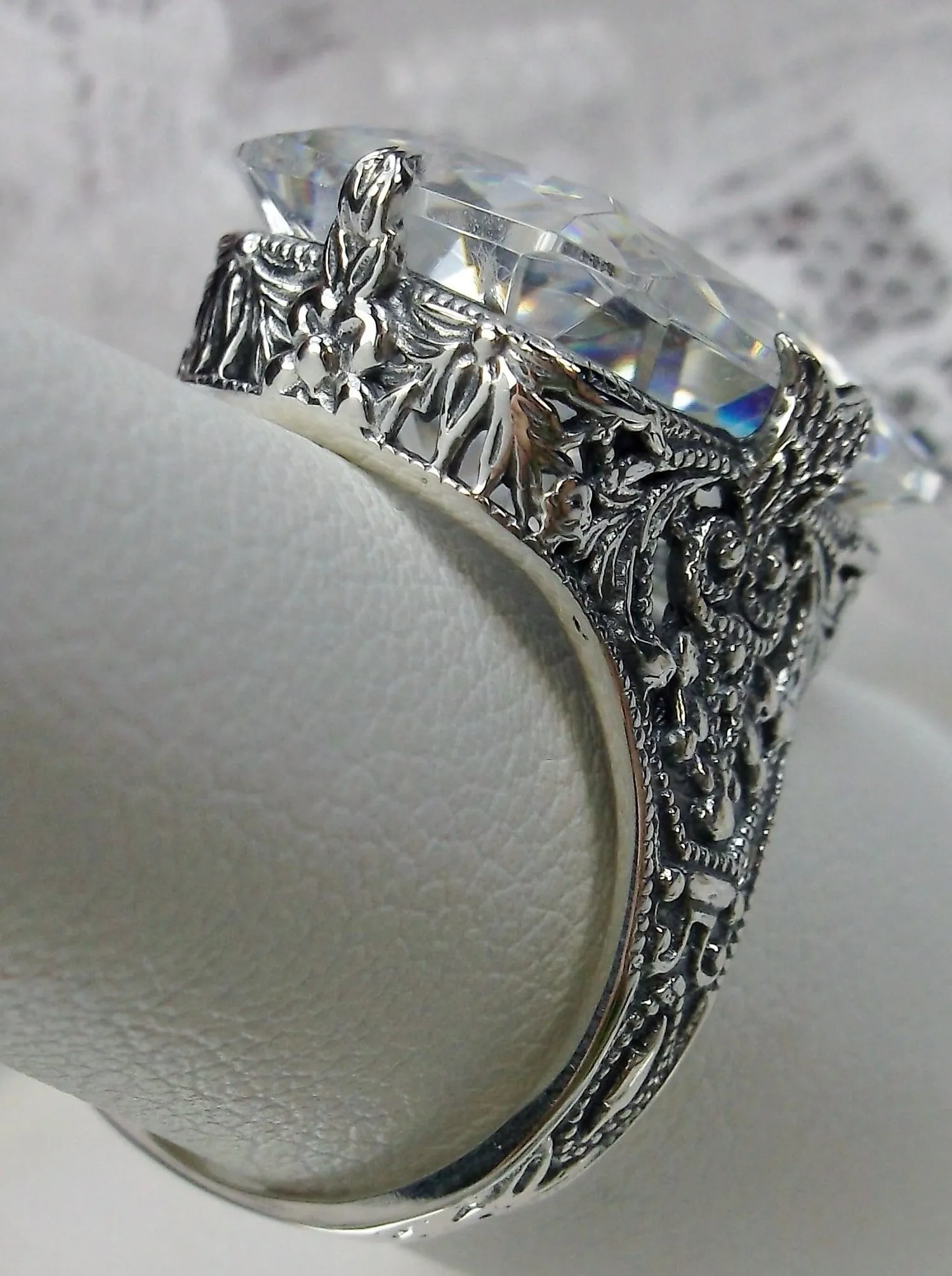 White CZ Ring, Vintage Jewelry#D202